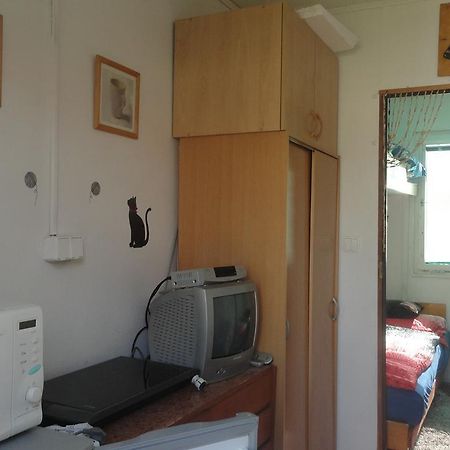 U Novomlynske Nadrze Hotel Nove Mlyny Екстериор снимка